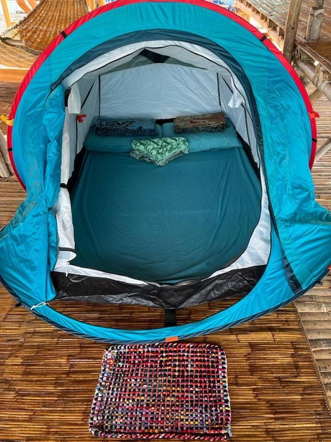 מלון פורטו פרינססה Bamboo Nest Beachfront Floating Tent מראה חיצוני תמונה